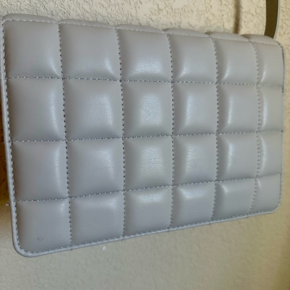 H&M Padded Crossbody Bag